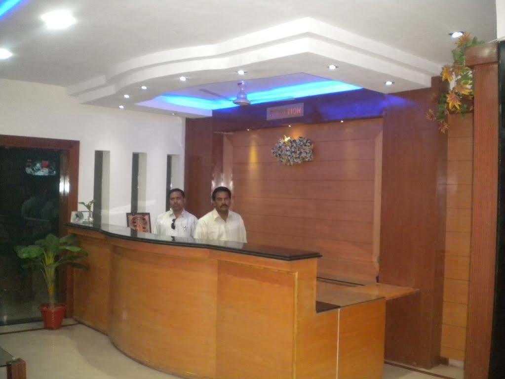 Hotel Sagar Castle Ratlām Buitenkant foto